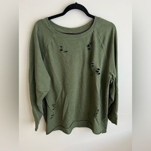 Colsie Distressed Crew Neck